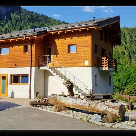 Restaurant Les Verines Chamoson Exterior foto